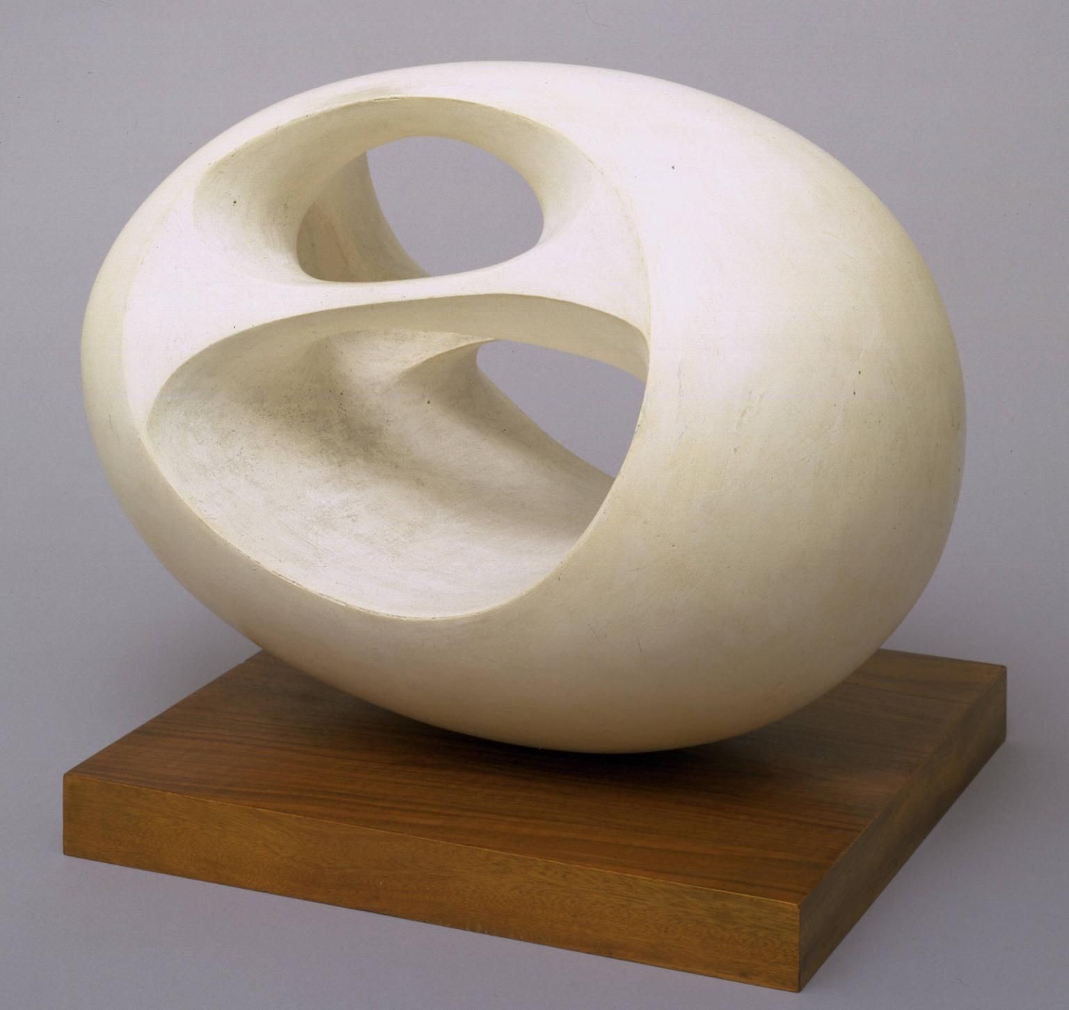 Barbara hepworth - age, birthday & biography | howold.co