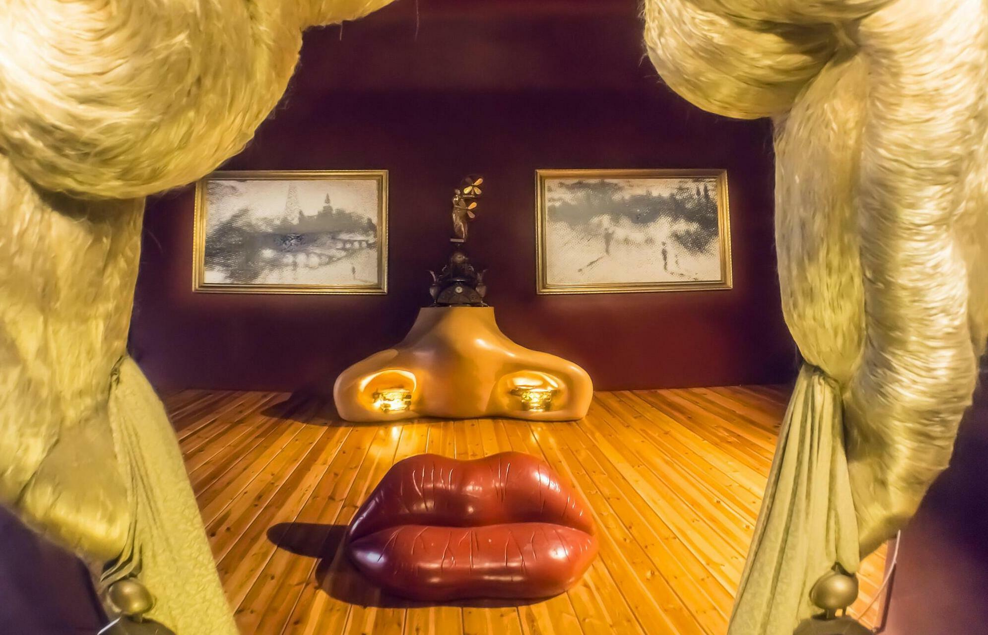 Masterpiece story: madonna of port lligat by salvador dalí