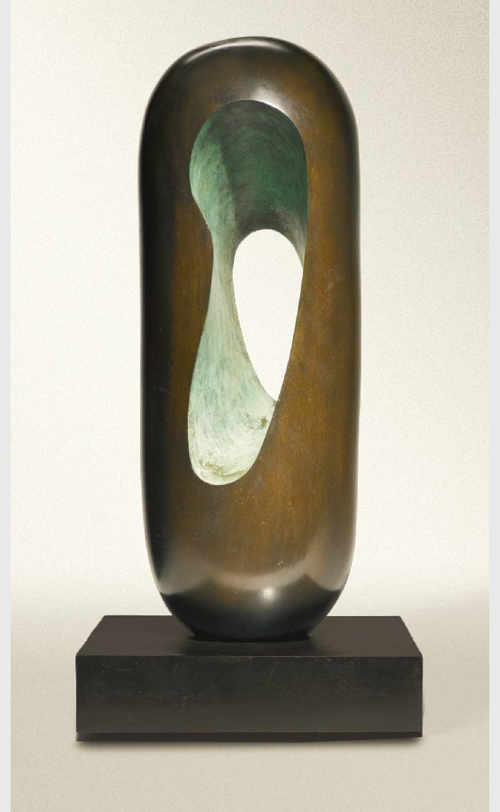 Barbara hepworth
english sculptor