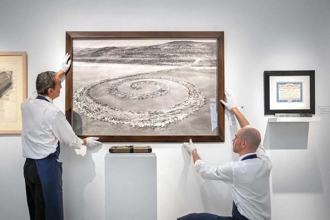 Art4 gallery открыла двери в лондоне: персональная выставка brink димы филиппова | london cult.