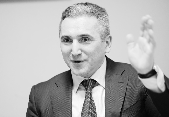 Дмитрий санджиев, юрий воронов: рыцари мольберта и кисти